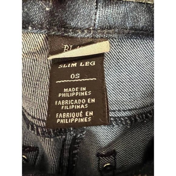 White House Black Market Slim Leg Blue Jeans. Medium Wash. Size 0S - Picture 13 of 14